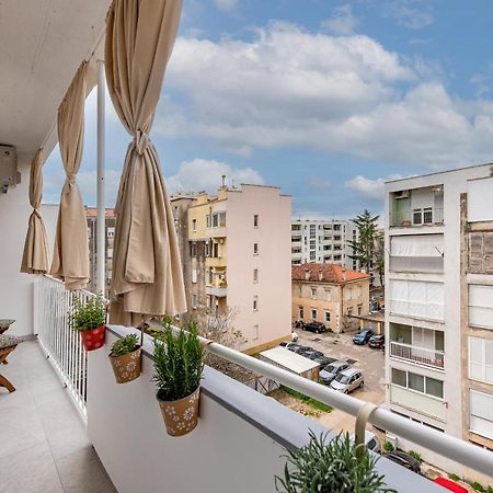 Urban Vibe Zadar Apartment ภายนอก รูปภาพ