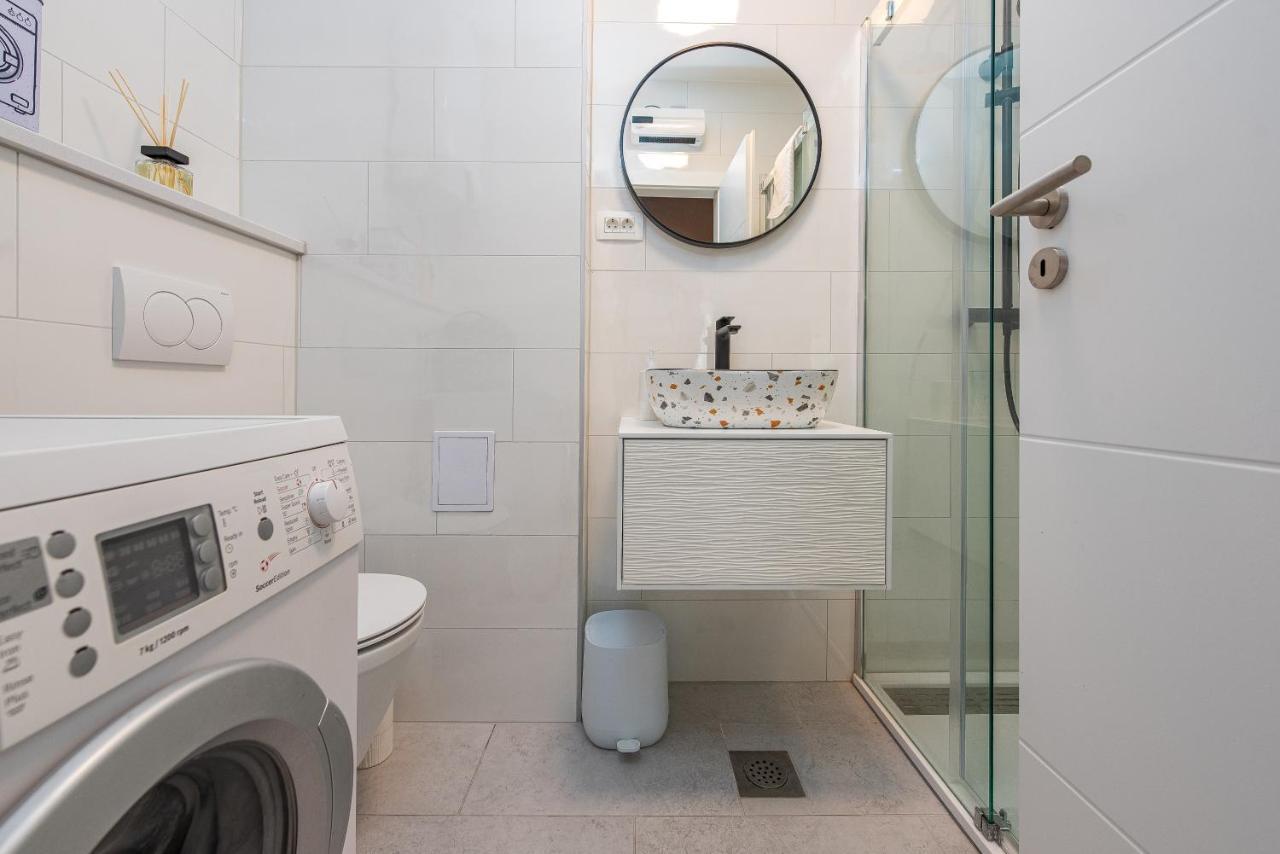 Urban Vibe Zadar Apartment ภายนอก รูปภาพ